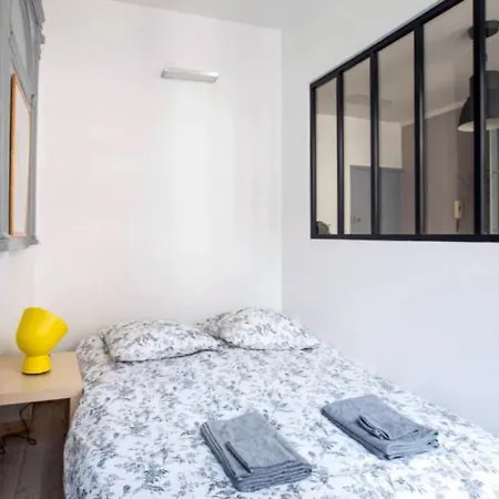 Charmant Appartement Au Coeur Du Vieux-Lille Exterior photo
