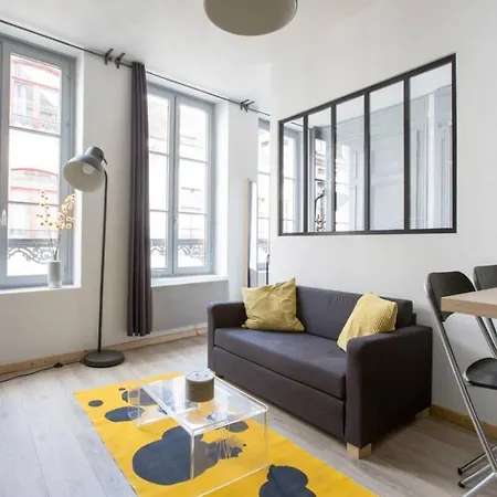 Charmant Appartement Au Coeur Du Vieux-Lille Exterior photo